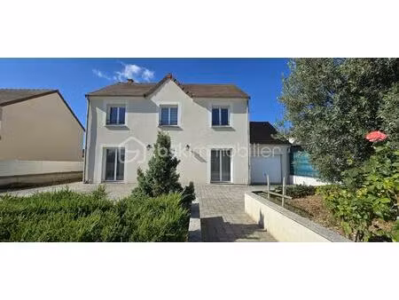 maison de 130 m² à vert-le-petit