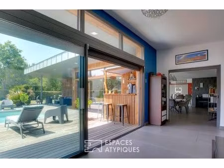 villa de plain pied à l'architecture contemporaine