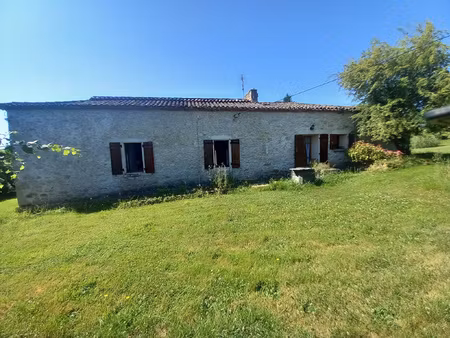 maison de campagne en pierre avec grange attenante