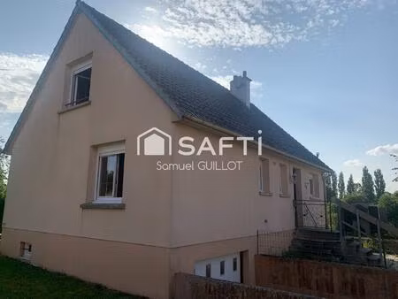 maison familiale 5 chambres sur 9000 m² de terrain