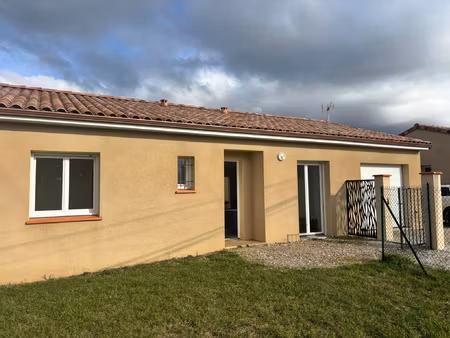 4 km de revel-sur dreuilhe maison recente avec garage et jar