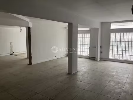 local commercial a louer