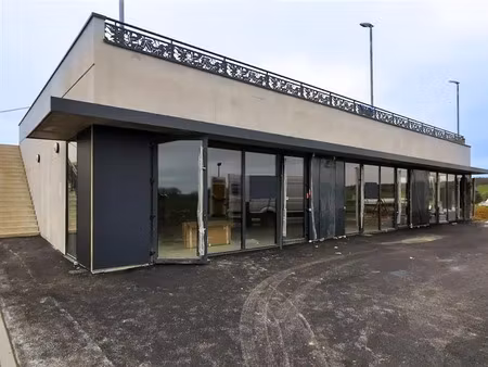 local commercial a louer