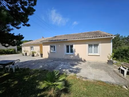 vente maison 5 pièces 150 m² bassillac (24330)