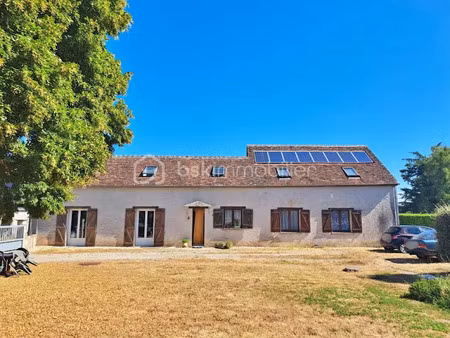 vente maison 7 pièces 152 m² à truyes (37320)  270 000 €