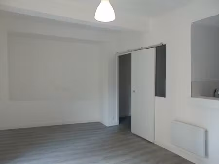 location appartement 2 pièces 32 m² à agde (34300)