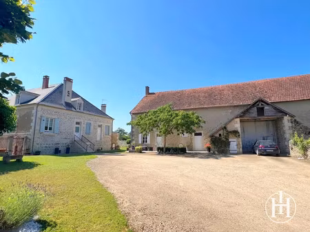 vente propriété 9 pièces 304 m² à charenton-du-cher (18210)  424 000 €