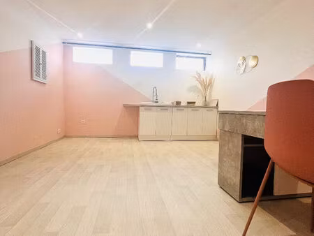 local commercial bagnols sur ceze 209 m2