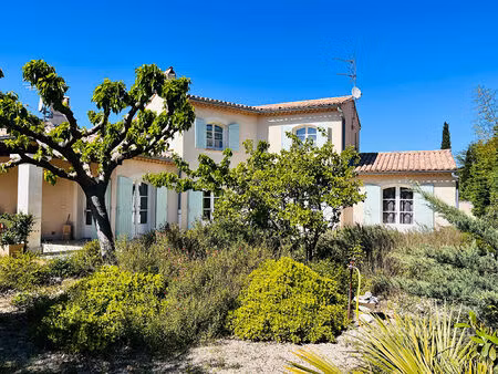 villa 168m2 avec 4 chambres sur 1000m2 de terrain à bagnols sur ceze