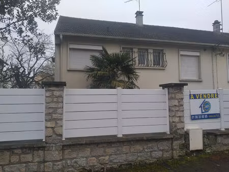 secteur gassicourt mantes la jolie maison 75m²  2 chambres jardin sous sol jardin