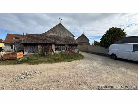 locaux d'activités de 235 m2