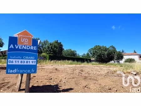 vente terrain à bâtir 1 076 m²