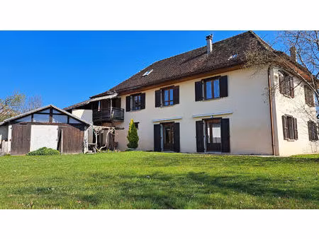 domessin  maison de 192 m² accompagnée d'un terrain et d'une dépendance !