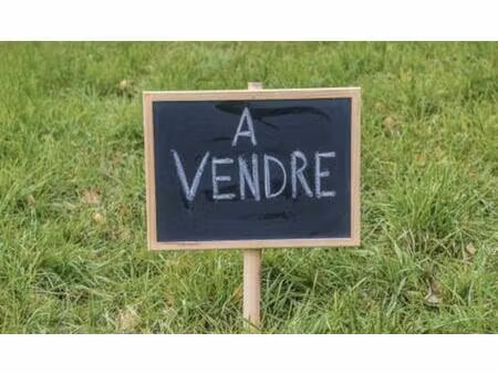 terrain constructible - salers - 1586 m2