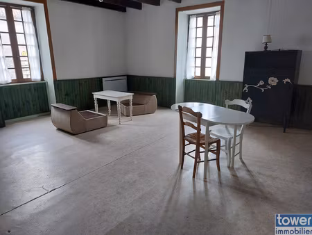 dpt24 maison de bourg 130m2 residence principale ou secondai