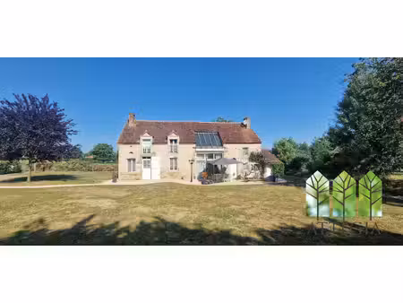 maison de caractère avec atrium  4 chambres  grand jardin et 13