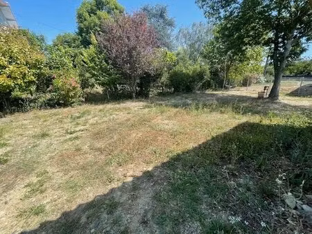 terrain 476 m² sur saubens