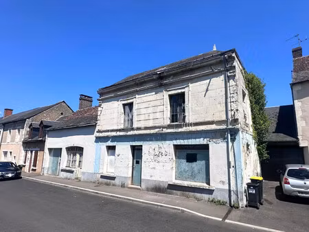 batiment centre bourg à restaurer