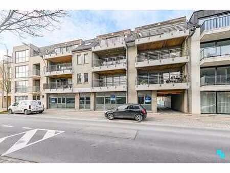 uiterst commercieel en vlot bereikbaar handelspand (340 m...