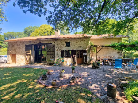 maison à vendre à saulgond (16420) - charente
