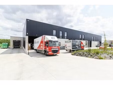 zoning ecolys de namur - ideal pour stockage + bureaux