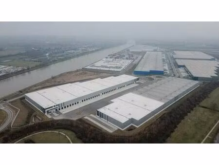 entrepôts logistiques modernes à louer – trilogiport liège