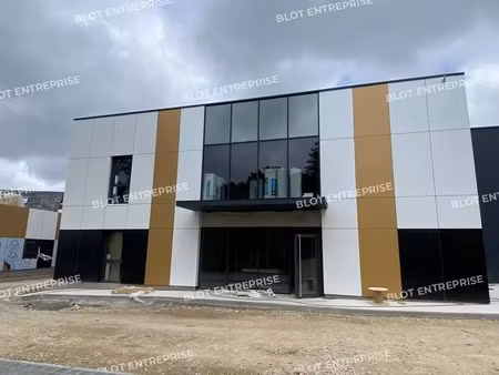 à louer - bureaux - 123 m² - saint martin des champs