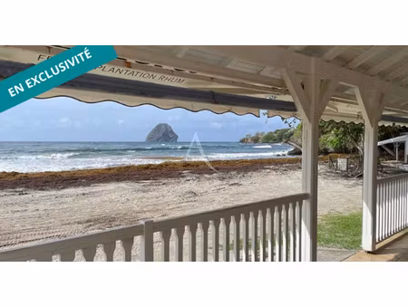 vente locaux professionnels à le diamant (97223)  250 000 €