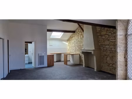 location appartement 4 pièces 91.13 m² à pauillac (33250)  710 €