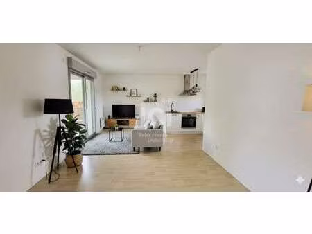 vente appartement 3 pièces à sainte-luce-sur-loire (44980) : à vendre 3 pièces / 66m² sain