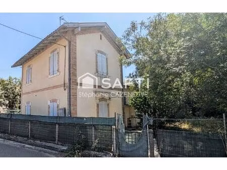 ancienne garde-barrière à révéler