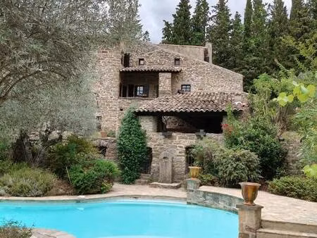 ancienne maison atypique proche centre ville privas