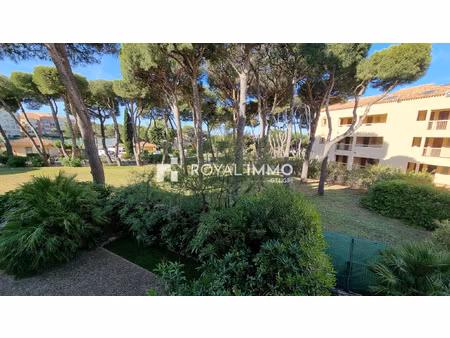 studio six fours / la coudoulière