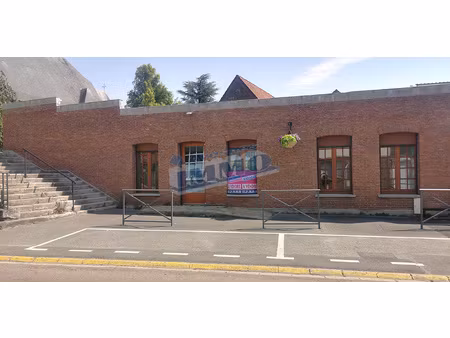maison de plain-pied de 143 m2. avesnes-le-comte