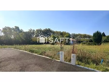 terrain plat 1180 m2 viabilisé libre tout constructeur