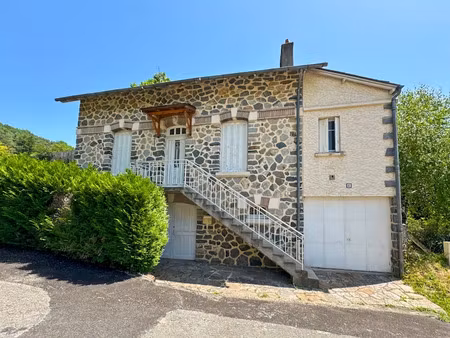 vente maison 5 pièces 110 m² à laguenne (19150)  139 000 €