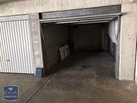 parking à louer - saint-nazaire (44) - 90€