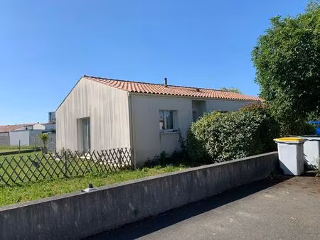 vente maison 4 pièces 95 m² saint-cyr-du-doret (17170)