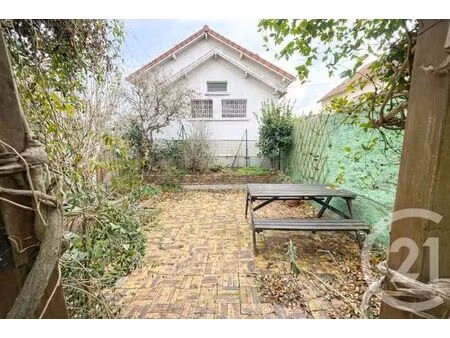 maison à louer - 3 pièces - 59 13 m2 - le bourget - 93 - ile-de-france