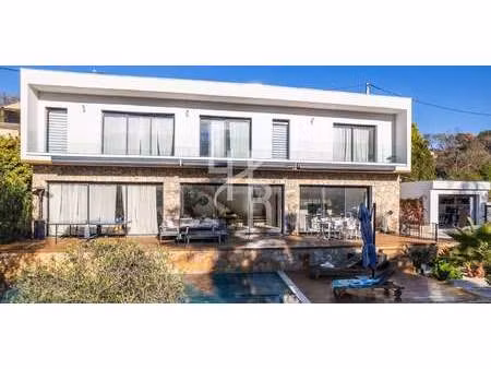 villa avec piscine valbonne (06)