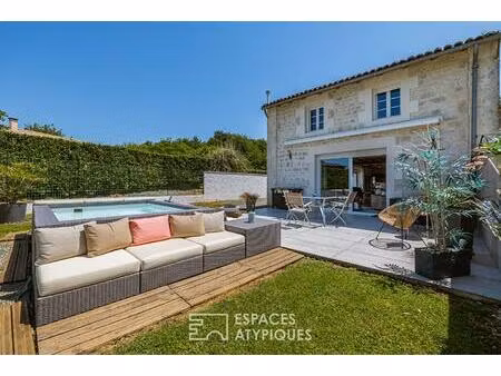 maison charentaise rénovée entre saintes et les plages