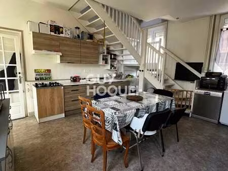 centre ville - immeuble de rapport avec compteurs individuels d'environ 267m²