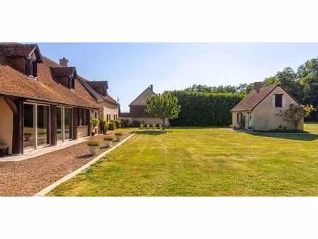 maison avec jardin et terrasse couddes (41)