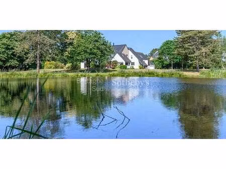 maison avec piscine et terrasse vannes (56)