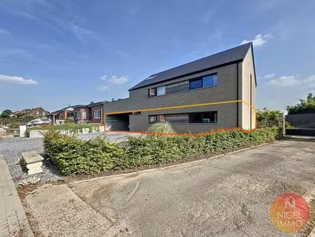 construct. 2021  2 ch  rdc  garage  parking  jardin  peb : b