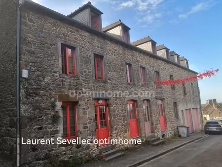 investisseurs a vendre ensemble d'immeubles et maisons en pierre à vendre (35)