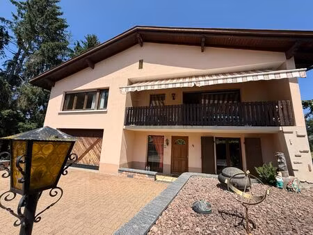 réf: 11138 *** région frontalière  sect. hégenheim / hagenthal: belle maison conviviale en