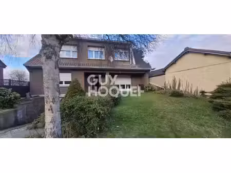 maison à louer de 10 pièces de 172 m²