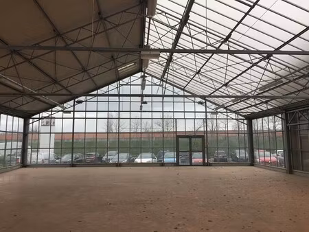 location boutique 2 pièces