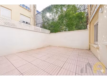 vente appartement 6 pièces 131 m² à neuilly-sur-seine (92200)  1 470 000 €